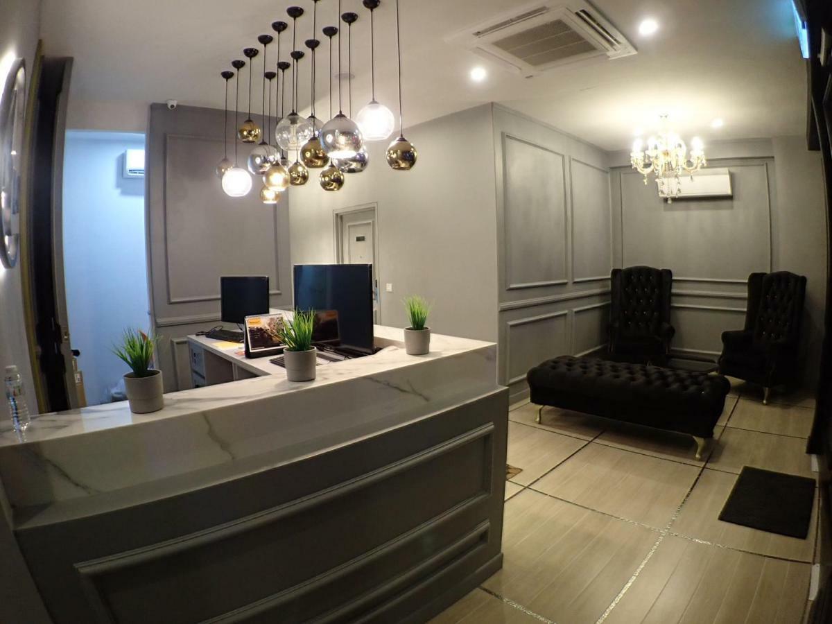 Apex Boutique @ Bandar Sunway 3*